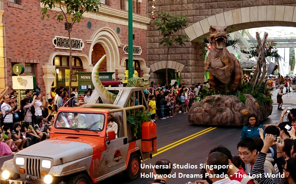 Hollywood Dreams Parade - The Lost World